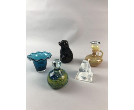 MDINA GLASS VASE, 7cm high, along with a Caithness glass candle stand, another glass vase, paperweight and a Wedgwood glass d