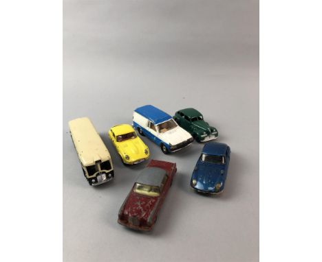 LOT OF LOOSE DINKY AND CORGI MODEL VEHICLES, including a Corgi Ford Thames Airborne Caravan, a Corgi Austin Mini-Van , a Corg