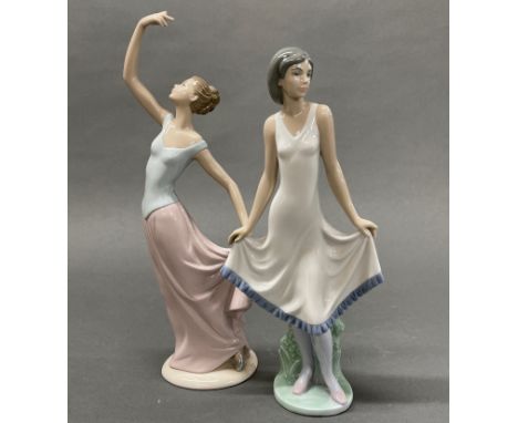 Two Nao porcelain figureines, tallest H. 34cm (AF to finger.)