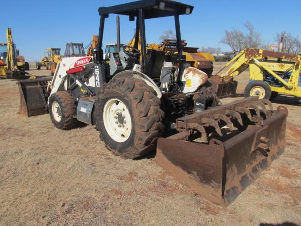 2002 Terex Tractor Md TX 640 w/ Gannon Blade, s/n smfc44nf026cn0883