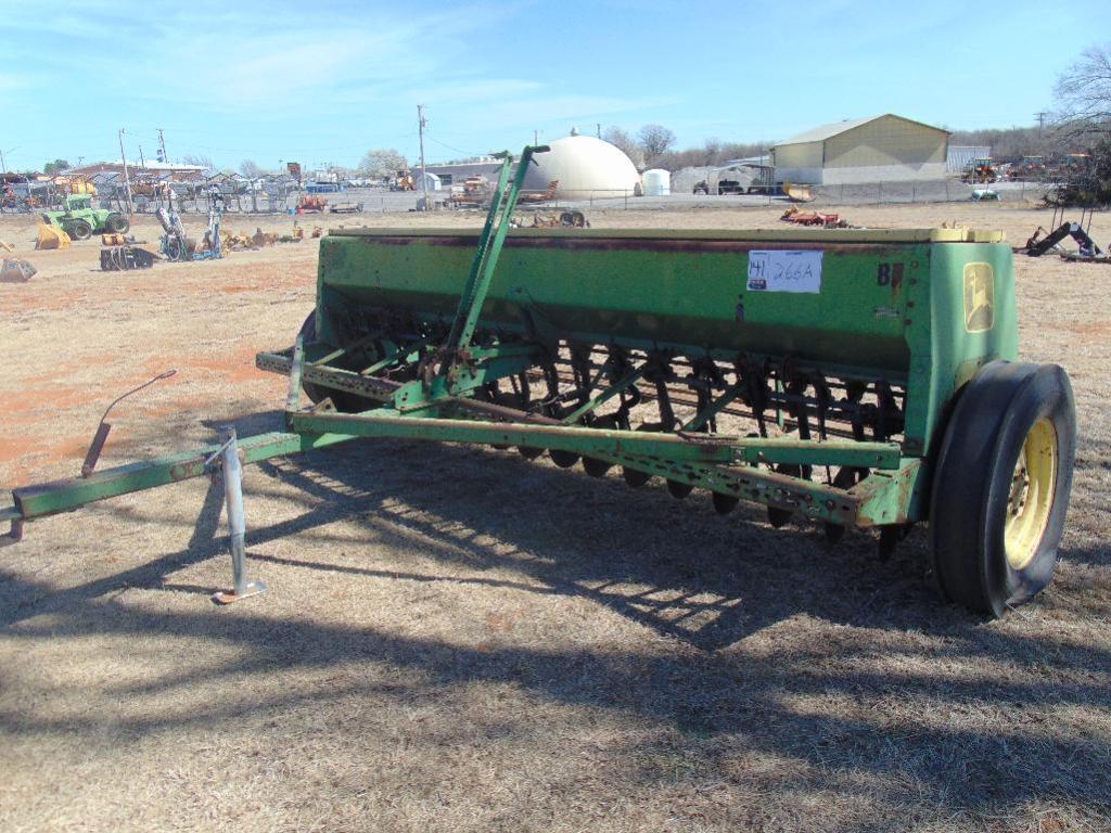 john-deere-8300-grain-drill-14-s-n-007051