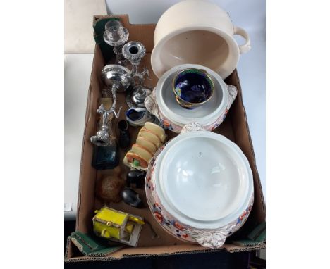 A mixed lot to include Royal Staffordshire Pottery comprising of 5 "KIOTO" patterned soup plates and two matching vegetable t