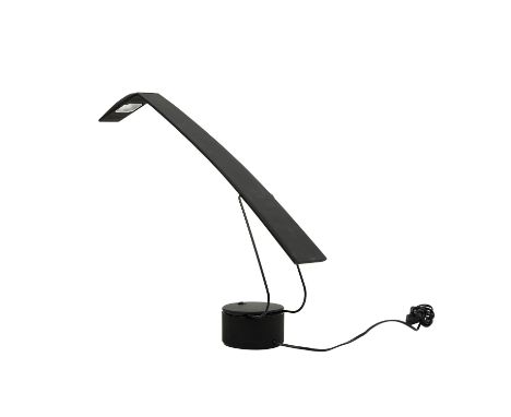 MARIO BARBAGLIA & MARCO COLOMBO, SCHREIBTISCHLAMPE, Ausführung Studio Paf. Metall / Kunststoff, flexibel höhenverstellbar. H: