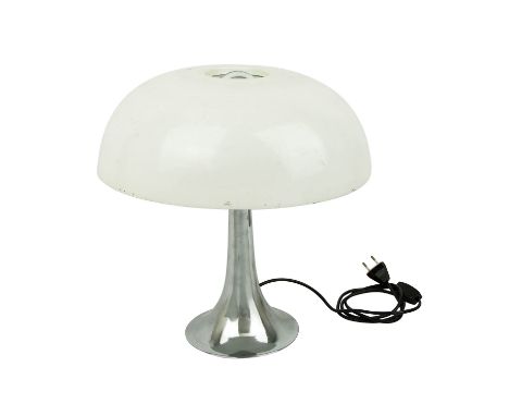 KALFF, LOUIS CHRISTIAAN (1897-1976),Tischlampe, Ausführung durch Philips in den 60er Jahren. Verchromtes und lackiertes Metal