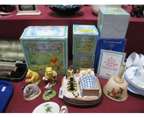 Royal Doulton Winnie the Pooh Collection Figures:- I've Found Somebody Just Like Me, WP22, limited edition No 2735/5000, on w