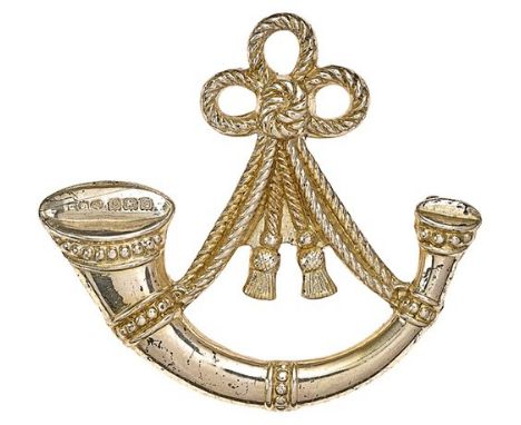 Oxfordshire &amp; Buckinghamshire Light Infantry 1940 Birmingham hallmarked silver  WW2 Officer’s cap badge.Good die-cast str