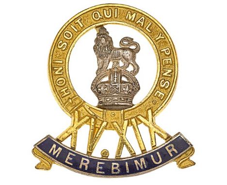 15th/19th King’s Hussars Officer’s cap badge circa 1922-52.Fine die-cast gilt Garter supported by XV. XIX on a blue enamel “M