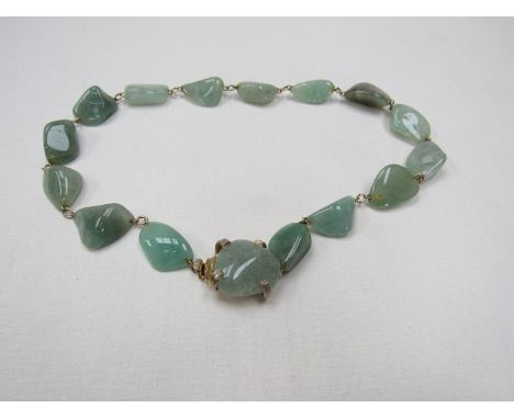 A 1970's large aventurine jade green gem pebble stone necklace on gold tone wire, with matching clasp 