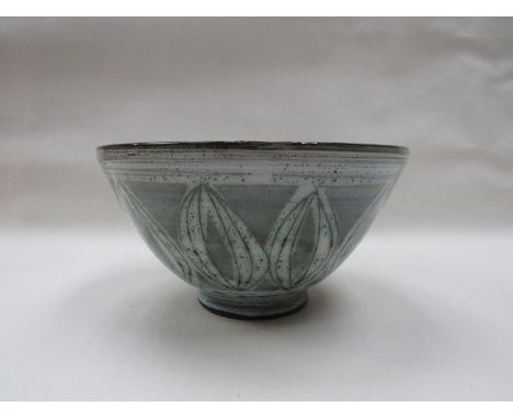 A Briglin Pottery bowl with painted leaf detail 10.5cm high x 20cm diameter 