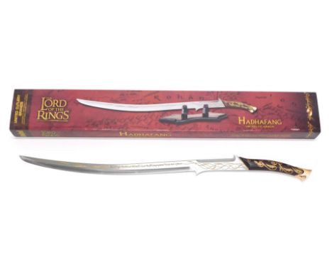 A Lord of the Rings United Cutlery Brands Hadhafang Sword of Arwen, boxed. 