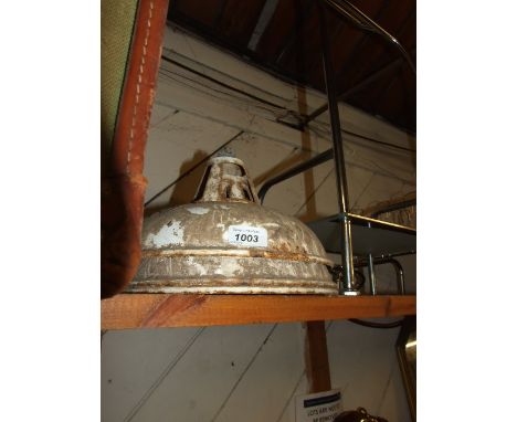 3 WHITE ENAMEL RETRO INDUSTRIAL LIGHT SHADES