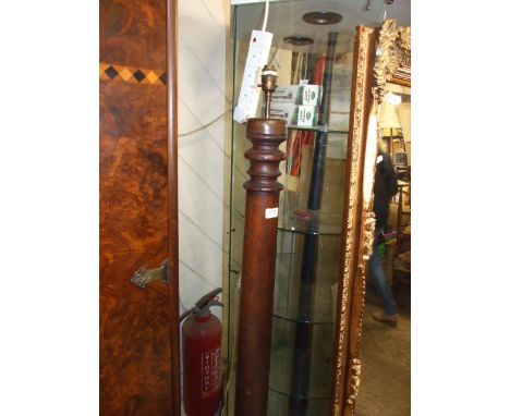MAHOGANY STANDARD LAMP