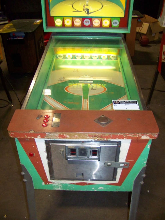 williams pitch and bat baseball pinball machine