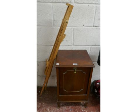 Antique coal&nbsp;purdonium &amp; artists easel 