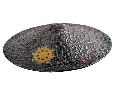 dating: Period (1603-1867) provenance: Japan, Light kanshitsu structure, flat, the surface lacquered in a rust-coloured bas-r