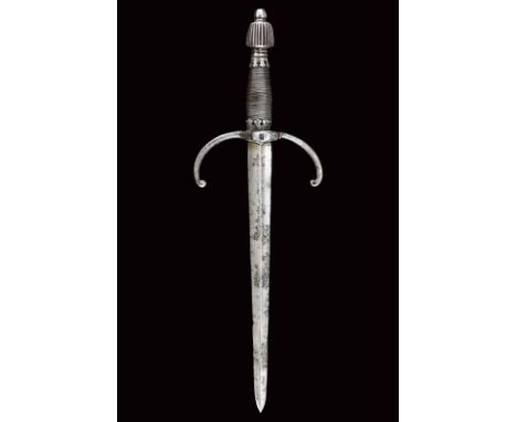 dating: early 17th Century provenance: Italy, Strong, double edged blade, with high cannelure and hollow sides, the base of t