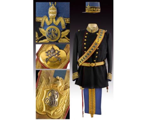 dating: 1963-1970 provenance: State of the Vatican City, Blue fabric kepi with black band, richly decorated in gilded threads