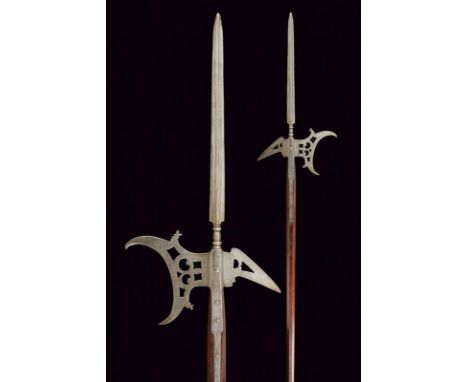 dating: first quarter of the 17th Century provenance: Italy, Double-edged cusp, with central riser and double groove, engrave