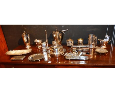 A quantity of plated wares, to include mother of pearl handled preserve spoons in case, fish dividers in case and tea set etc