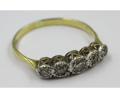 18ct Gold five stone illusion set diamond ring, 2g