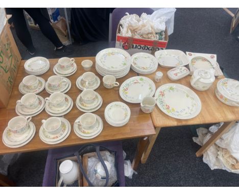 Poole Wild Gardens dinner set includes cups, saucers, plates etc