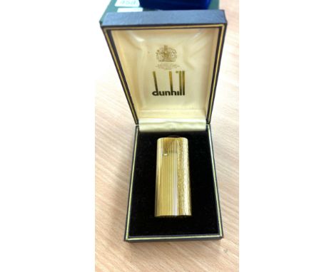 Boxed Dunhill cigarette lighter, 060703 made in Englands