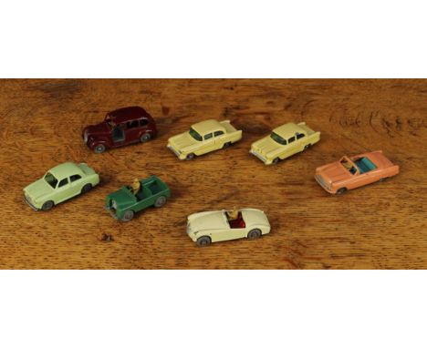 A collection of unboxed Matchbox 1-75 'Regular Wheels' issues, comprising 12a Land Rover, green body, seated driver figure, m