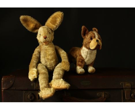 Steiff (Germany) Lulac Rabbit, blue felt eyes, horizontally pink and brown stitched nose, felt mouth, cream felt pads to feet