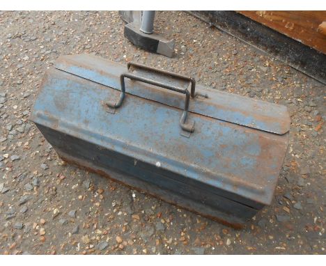 Cantilever Toolbox and Contents