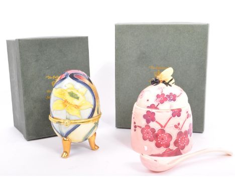 Old Tupton Ware - Jeanne McDougall - Two pieces of vintage 20th century boxed NOS New Old Stock hand painted china designed b