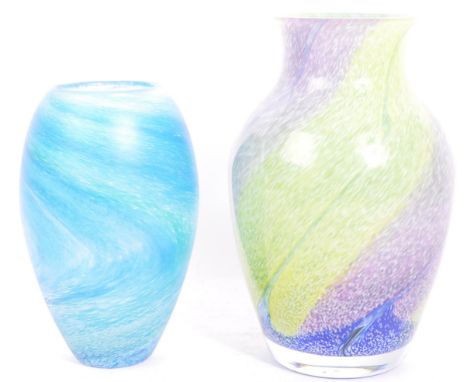 A retro vintage 20th century Malcolm Sutcliffe (British) studio art glass vase having an opaque vase with blue tones swirls t