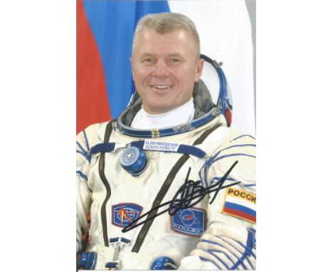 O. Novitskiy Russian Soyuz Cosmonaut signed 6 x 4 colour photo.  Good condition. All autographs come with a Certificate of Au