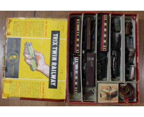 Vintage boxed Trix Twin railway set including engines and carriages  