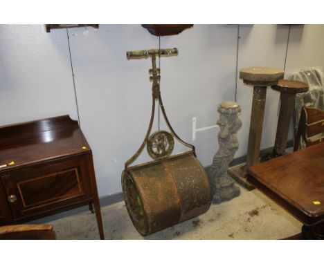 Vintage garden roller, 30 cm x 56 cm 