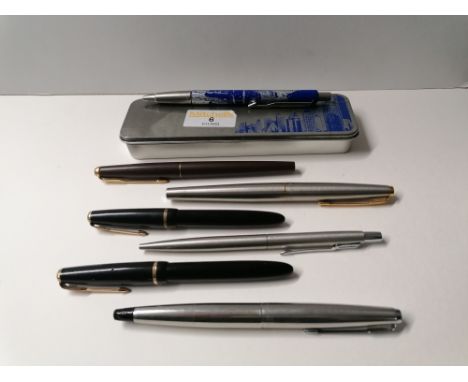 Five vintage Parker fountain pens and 2 ballpoints 