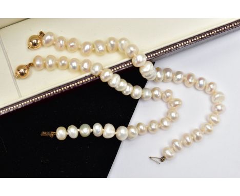 TWO CULTURED PEARL BRACELETS, two baroque cultured pearl bracelets, each pearl is individually knotted onto a string, each br
