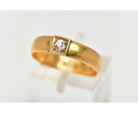 A MID VICTORIAN DIAMOND 22CT GOLD BAND RING, the old cut diamond within a four claw, square setting, to the plain band, estim