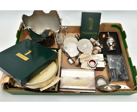 A BOX OF ASSORTED ITEMS, to include a large boxed 'Highgrove' candle in a silver plate bowl, a small boxed 'Highgrove' supris