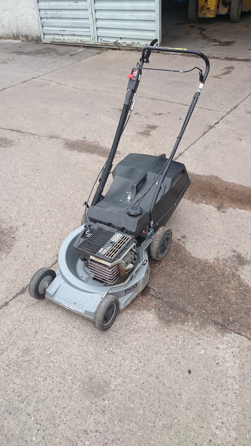 VICTA PRO 505 SELF PROPELLED LAWN MOWER 2 STROKE *NO VAT* 2 STROKE BANK ...