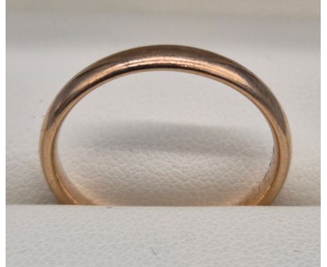 9ct Rose Gold Wedding Band. 2.48grams. Ring size P. 