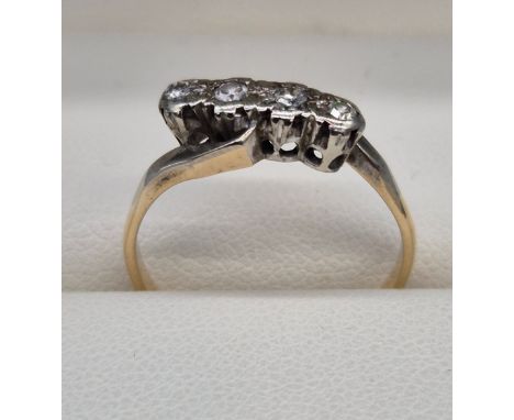 Antique 18ct yellow gold and platinum diamond stone ring. 0.20ct diamonds. Ring size N. 2.25Grams. 