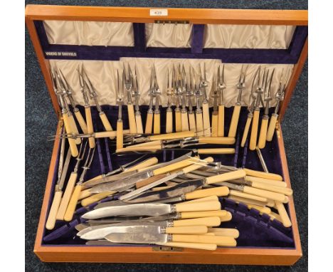 A Large Canteen of Steak &amp; Fish knives and forks . Within a Viners of Sheffield box 