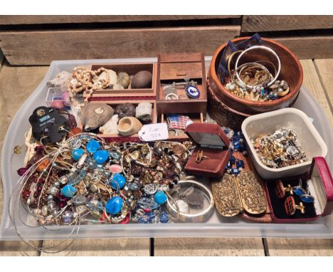 Tray of costume jewellery, fossils and geodes; Small Apprentice Tambour box. Sarah Coventry ring. Pair of silver American Ind