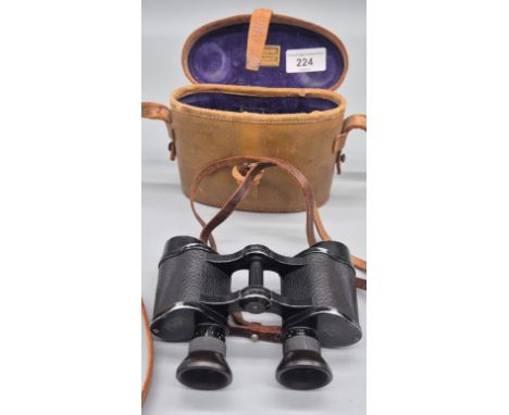 Carl Zeiss Jena binoculars. Turact 1107156 8x24. Comes with leather travel case. 