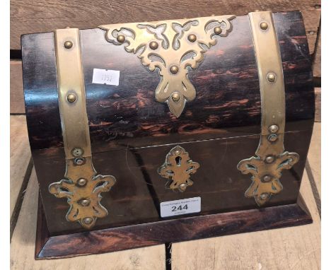 19th century Rosewood Arch shaped topped double section Box with brass bounding. 20x24x15cm.