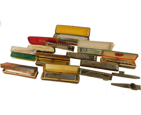 A group of harmonicas, to include a Hohner 64 chromonic harmonica, cased, a Hohner Golden Melody harmonica, etc. (1 tray) 