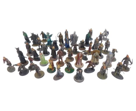 A group of NLP Lord of the Rings painted lead figures, including King Feardon, Gandalf the Grey, King of the Dead, 8cm high, 