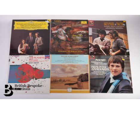 Collection of classical LP records, approx. 190 records plus 11 box sets. Including piano, orchestral and operatic, mostly st