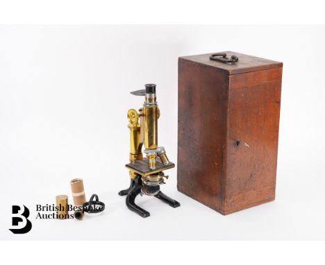 Austrian C. Reichert Wien brass microscope, no 22335 together with a quantity of lens including No 7a, 3/4 and 1/2", Analizer