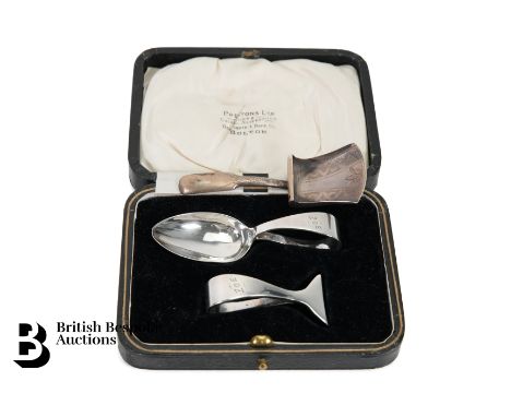 Silver boxed christening spoon and pusher, Sheffield hallmark, mm CE &amp; S, together with a Georgian silver caddy spoon Lon